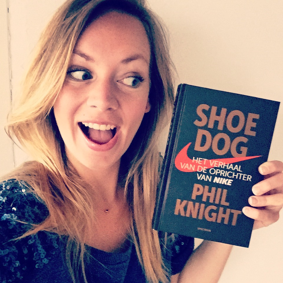 Must read Shoe dog Phil Knight [review] Lindy Prins